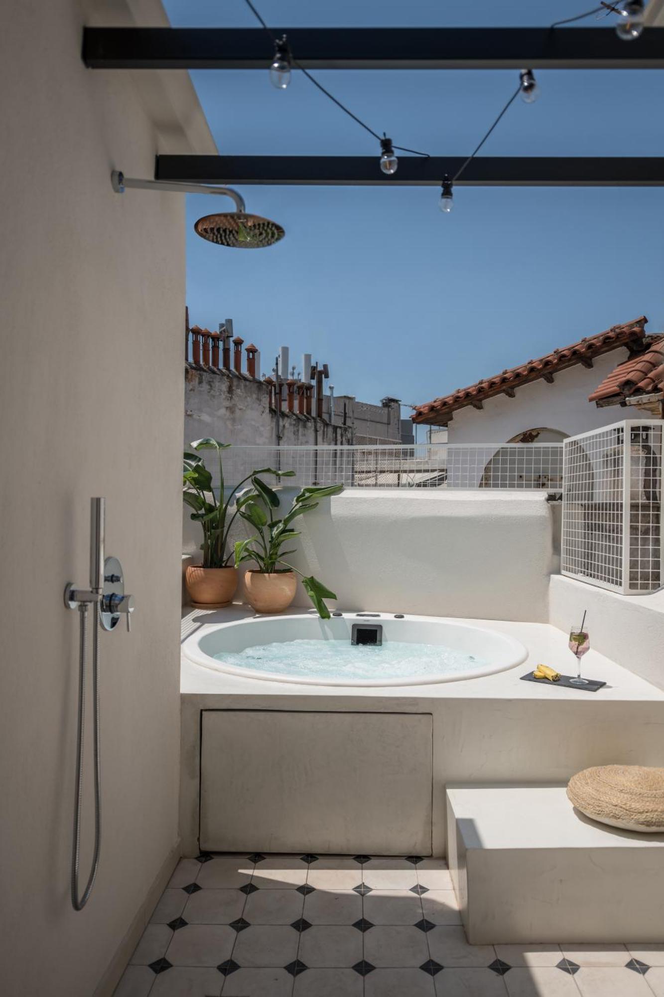 72 Ad Suites Tesalónica Exterior foto